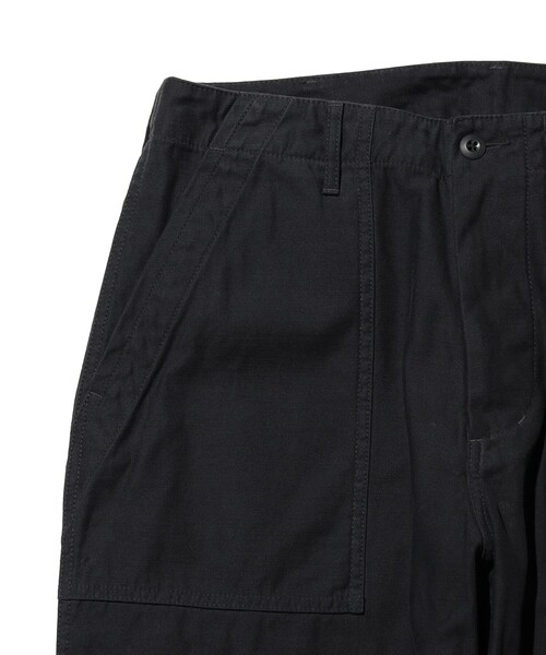 BEAMS PLUS（ビームスプラス）の「MIL Utility Trousers Reversed Sateen（その他パンツ・メンズ・グリーン/オリーブ/ネイビー/ブラック・SMALL/X-LARGE/LARGE/MEDIUM）」の9枚目の写真