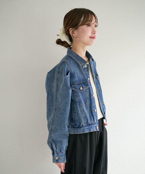 Kastane（カスタネ）の「【一部店舗限定/S.Mサイズ展開】B デニムパフジャケット（デニムジャケット・レディース・ブラック/ブルー・SMALL/MEDIUM）」の5枚目の写真