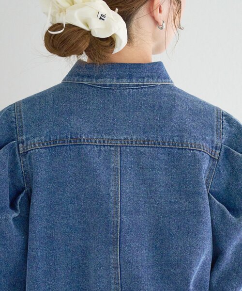 Kastane（カスタネ）の「【一部店舗限定/S.Mサイズ展開】B デニムパフジャケット（デニムジャケット・レディース・ブラック/ブルー・SMALL/MEDIUM）」の13枚目の写真