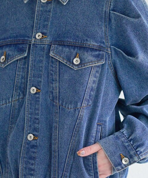 Kastane（カスタネ）の「【一部店舗限定/S.Mサイズ展開】B デニムパフジャケット（デニムジャケット・レディース・ブラック/ブルー・SMALL/MEDIUM）」の15枚目の写真