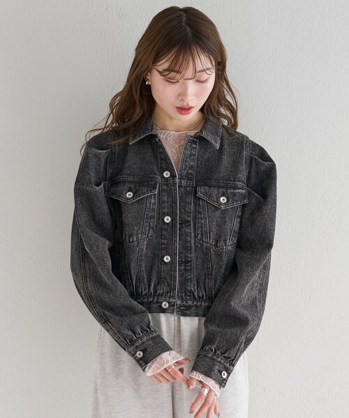 Kastane（カスタネ）の「【一部店舗限定/S.Mサイズ展開】B デニムパフジャケット（デニムジャケット・レディース・ブラック/ブルー・SMALL/MEDIUM）」の21枚目の写真