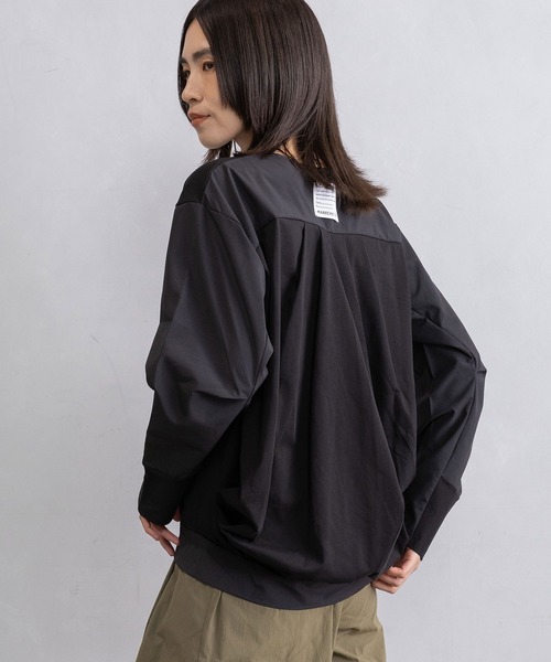 MARECHAL TERRE(マルシャルテル)の「ドッキングデザイントップス(Tシャツ/カットソー・レディース・ネイビー×ホワイト/ブラック×ホワイト/グレイッシュベージュ/ブラック・MEDIUM)」の6枚目の写真