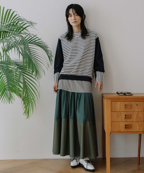 MARECHAL TERRE(マルシャルテル)の「ドッキングデザイントップス(Tシャツ/カットソー・レディース・ネイビー×ホワイト/ブラック×ホワイト/グレイッシュベージュ/ブラック・MEDIUM)」の10枚目の写真