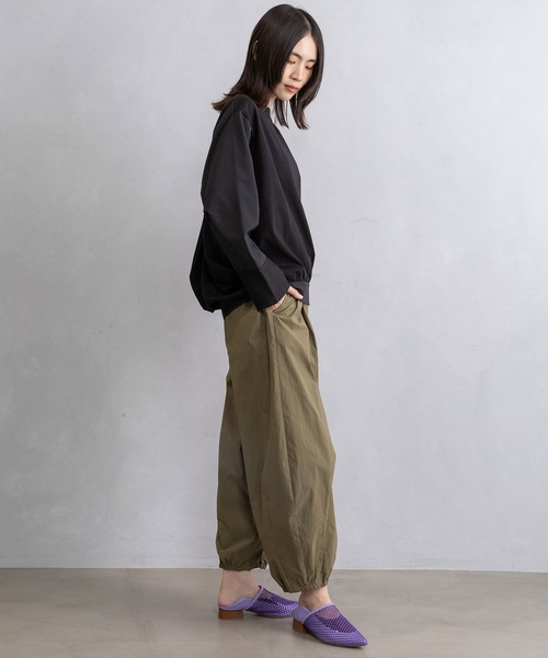 MARECHAL TERRE(マルシャルテル)の「ドッキングデザイントップス(Tシャツ/カットソー・レディース・ネイビー×ホワイト/ブラック×ホワイト/グレイッシュベージュ/ブラック・MEDIUM)」の8枚目の写真