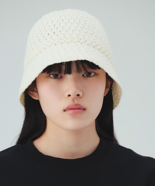 BEAMS HEART(ビームスハート)の「かぎ針編み風 クローシュ ハット(ハット・レディース・オフホワイト/ブラック/ベージュ・ONE SIZE)」の2枚目の写真