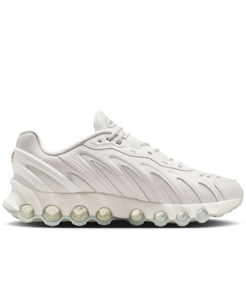 NIKE(ナイキ)の「NIKE Air Max Dn8 Leather(ナイキ エアマックス Dn8 レザー)(スニーカー・メンズ・ホワイト系/ブラウン系/ブラック系・25cm/25.5cm/26cm/26.5cm/27cm/28cm/28.5cm/29cm/27.5cm)」の7枚目の写真