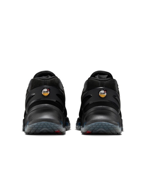 NIKE(ナイキ)の「NIKE Air Max Dn8 Leather(ナイキ エアマックス Dn8 レザー)(スニーカー・メンズ・ホワイト系/ブラウン系/ブラック系・25cm/25.5cm/26cm/26.5cm/27cm/28cm/28.5cm/29cm/27.5cm)」の19枚目の写真