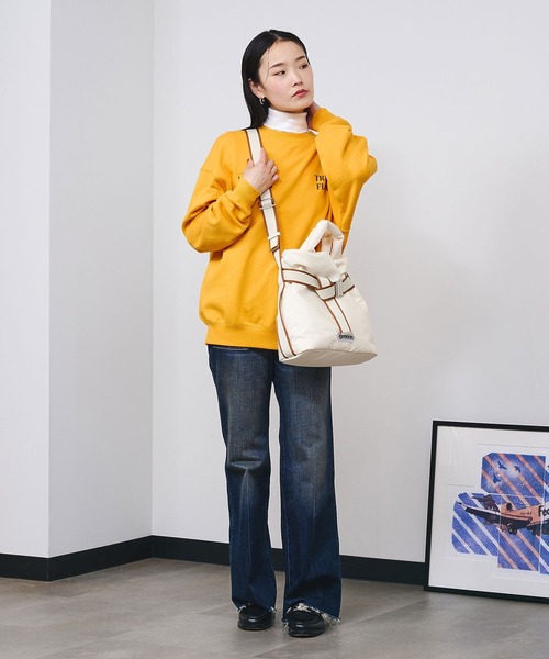 OUTDOOR PRODUCTS（アウトドアプロダクツ）の「【EC限定】OUTDOOR 2WAY BELT TOTE S（トートバッグ・レディース・ベージュ/ブラック/ホワイト・ONE SIZE）」の5枚目の写真