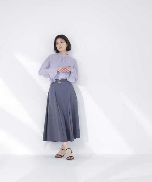NATURAL BEAUTY BASIC(ナチュラルビューティーベーシック)の「◇フレアカフスシアーブラウス(シャツ/ブラウス・レディース・ラベンダー/オフホワイト/チャコールグレー・MEDIUM/SMALL)」の17枚目の写真