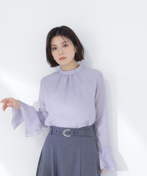 NATURAL BEAUTY BASIC(ナチュラルビューティーベーシック)の「◇フレアカフスシアーブラウス(シャツ/ブラウス・レディース・ラベンダー/オフホワイト/チャコールグレー・MEDIUM/SMALL)」の20枚目の写真