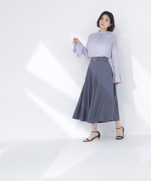 NATURAL BEAUTY BASIC(ナチュラルビューティーベーシック)の「◇フレアカフスシアーブラウス(シャツ/ブラウス・レディース・ラベンダー/オフホワイト/チャコールグレー・MEDIUM/SMALL)」の21枚目の写真