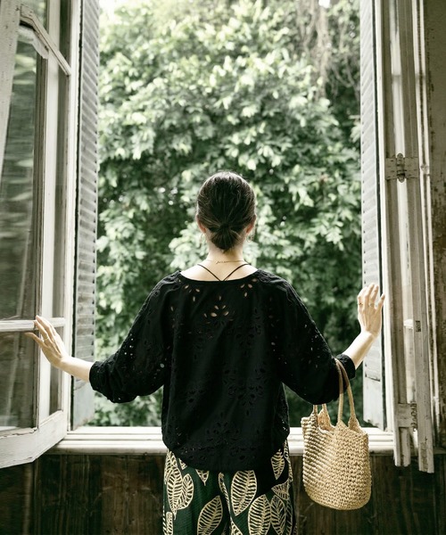 antiqua(アンティカ)の「刺繍 レース カーディガン(カーディガン/ボレロ・レディース・ホワイト/ブラック・ONESIZE)」の11枚目の写真