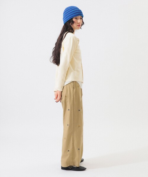 BEAMS BOY（ビームスボーイ）の「ボーイ ドッグ エンブロイダリー チノ（チノパンツ・レディース・ベージュ/ネイビー・0/2/1）」の5枚目の写真