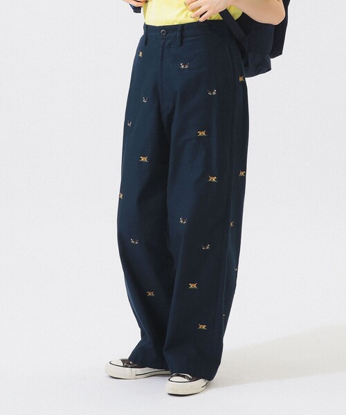 BEAMS BOY（ビームスボーイ）の「ボーイ ドッグ エンブロイダリー チノ（チノパンツ・レディース・ベージュ/ネイビー・0/2/1）」の13枚目の写真