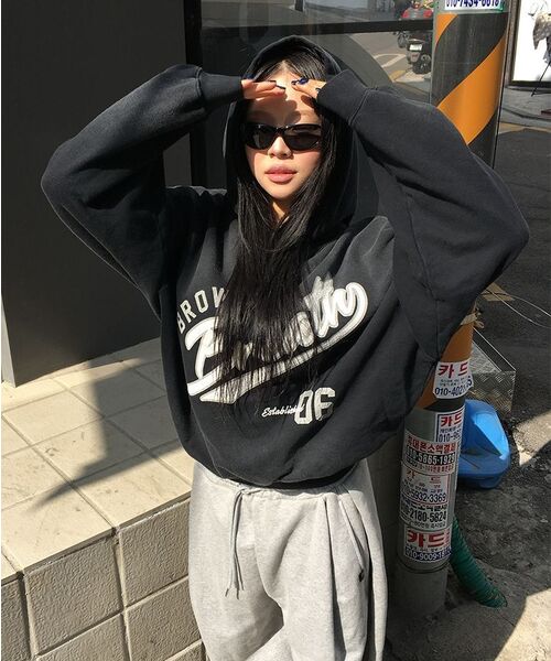 BROWNBREATH(ブラウンブレス)の「BREATH WASHED HOODIE - BLACK(パーカー・レディース・その他・LARGE/MEDIUM/SMALL/X-LARGE)」の6枚目の写真