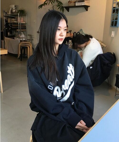 BROWNBREATH(ブラウンブレス)の「BREATH WASHED HOODIE - BLACK(パーカー・レディース・その他・LARGE/MEDIUM/SMALL/X-LARGE)」の2枚目の写真