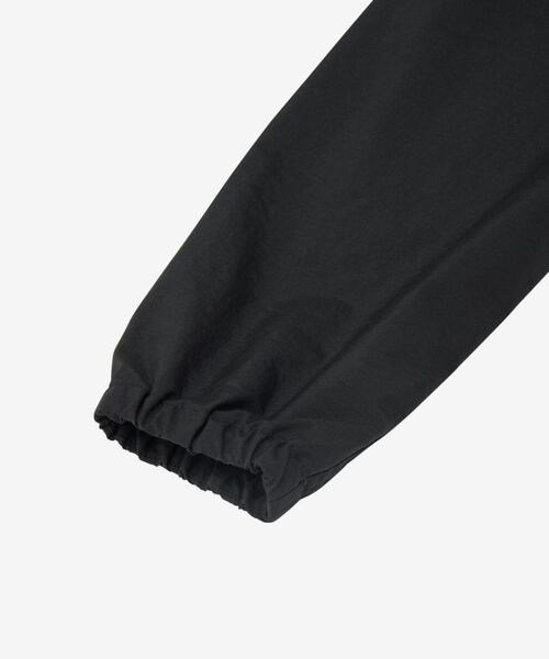 THE NORTH FACE(ザノースフェイス)の「THE NORTH FACE / ザ ノースフェイス COMPACT BLOUSON / NP22631(ナイロンジャケット・メンズ・カーキ/ブラック・LARGE/MEDIUM/SMALL)」の4枚目の写真