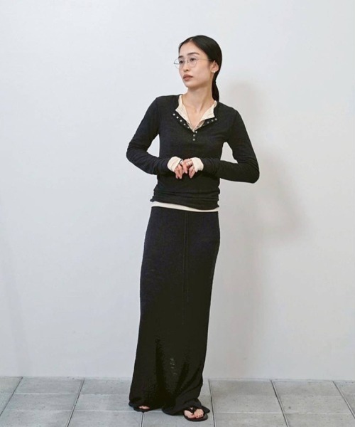 TODAYFUL（トゥデイフル）の「Henleyneck Soft Tops（Tシャツ/カットソー・レディース・グレー/キナリ/ダークグレー/サンドベージュ・FREE）」の13枚目の写真