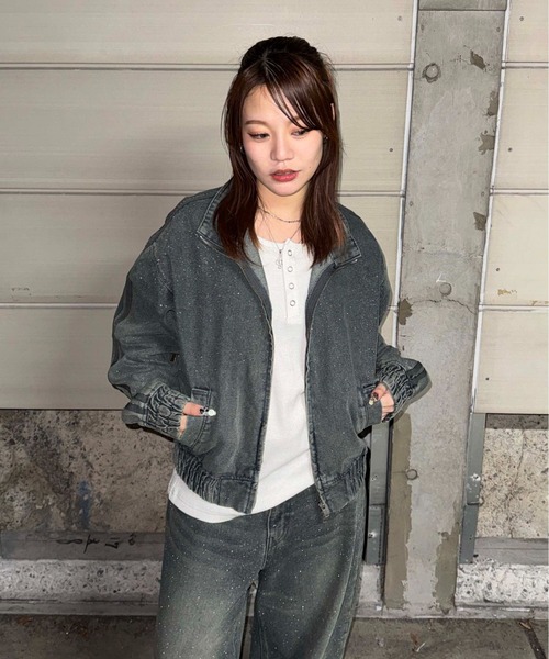 sedacle(セダクル)の「グリッター加工デニムトラックジャケット(デニムジャケット・レディース・インディゴブルー/ブラック/ブラック系その他・SMALL/MEDIUM/LARGE)」の18枚目の写真