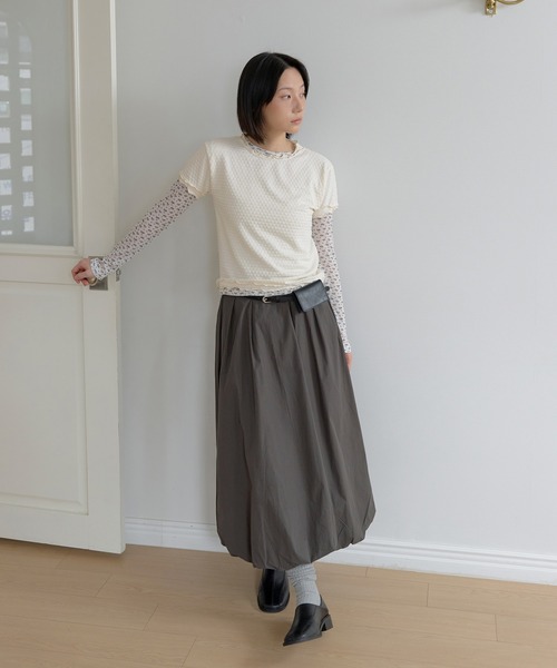 UNE MANSION(ユヌマンション)の「ジャスミンフラワーレイヤードインナーTシャツカットソー(Tシャツ/カットソー・レディース・グレー/ホワイト/ミント・FREE)」の15枚目の写真