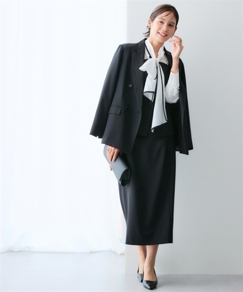 7days Life Styling（セブンデイズライフスタイリング）の「【みさとさんコラボ】フロントボタンビスチェ（しわになりにくい・UVカット）＜大きいサイズ有＞（スーツセット・レディース・グレー/ブラック・M/L/LL/3L）」の9枚目の写真