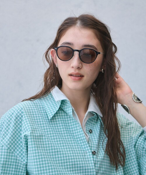UNITED ARROWS(ユナイテッドアローズ)の「NRW クラウンパント サングラス(サングラス・レディース・ブラック/ライトグレー・FREE)」の8枚目の写真