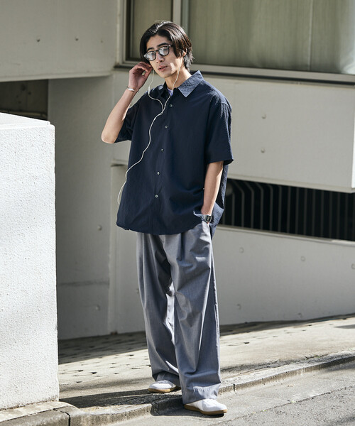 FREAK'S STORE(フリークスストア)の「<UVカット・接触冷感・吸水速乾> AiRide/エアライド リラックスフィット ショートスリーブ シアサッカーシャツ/ポケッタブル/限定展開(シャツ/ブラウス・メンズ・チャコールグレー/ブラック/ネイビー/ブラウン・LARGE/MEDIUM/SMALL)」の22枚目の写真