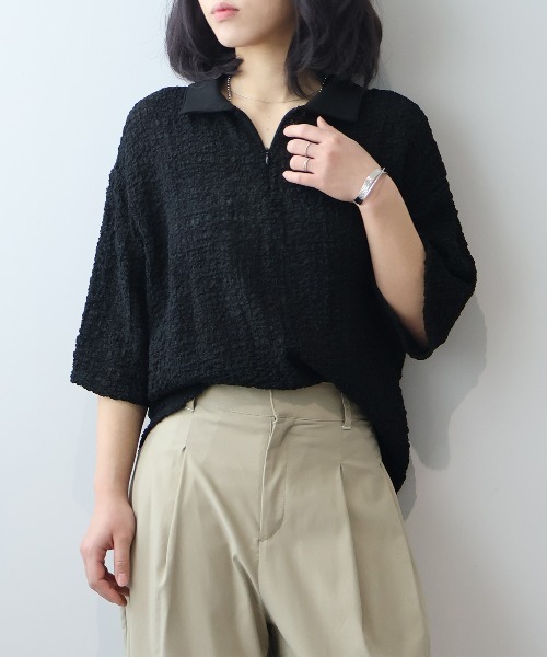 leswel(レスウェル)の「【M~5L】シャーリングニットハーフZIPポロ(ポロシャツ・レディース・ブラウン/ブラック・L/LL/3L/4L/5L/M)」の11枚目の写真