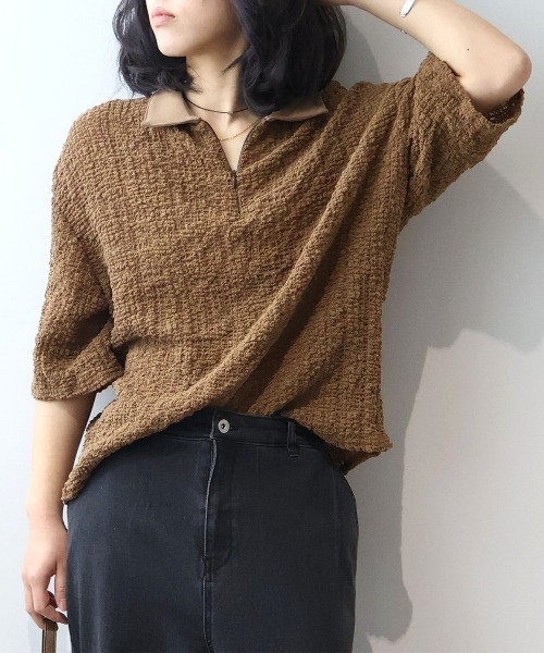 leswel(レスウェル)の「【M~5L】シャーリングニットハーフZIPポロ(ポロシャツ・レディース・ブラウン/ブラック・L/LL/3L/4L/5L/M)」の15枚目の写真