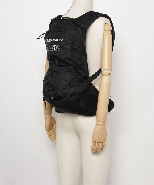 MM6 Maison Margiela（ｴﾑｴﾑｼｯｸｽ ﾒｿﾞﾝ ﾏﾙｼﾞｪﾗ）の「MM6 MAISON MARGIELA / エムエムシックス メゾンマルジェラ：XT 15 MM6 MAISON MARGIELA：SB6WA0003-P5782[ANN]（バックパック/リュック・レディース・ブラック×ブラック・FREE）」の5枚目の写真