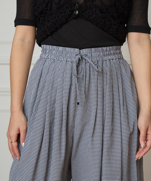IENA LA BOUCLE(イエナラブークル)の「IENA LA BOUCLE ギンガムチェックバルーンレッグパンツ(その他パンツ・レディース・ダークブルー・38/36)」の7枚目の写真