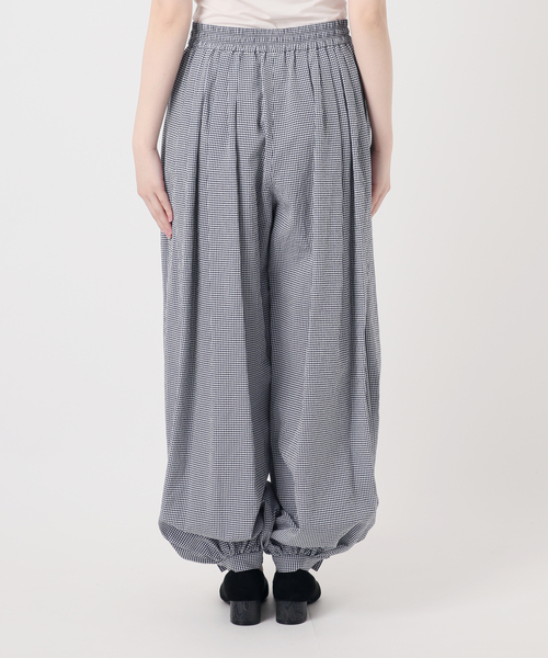 IENA LA BOUCLE(イエナラブークル)の「IENA LA BOUCLE ギンガムチェックバルーンレッグパンツ(その他パンツ・レディース・ダークブルー・38/36)」の16枚目の写真