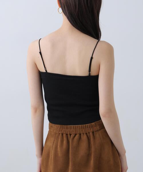 FREE'S MART（フリーズマート）の「[接触冷感][UV加工]カップ付きショート丈キャミソール（キャミソール・レディース・グレー系その他/ブラック/ホワイト・FREE）」の7枚目の写真