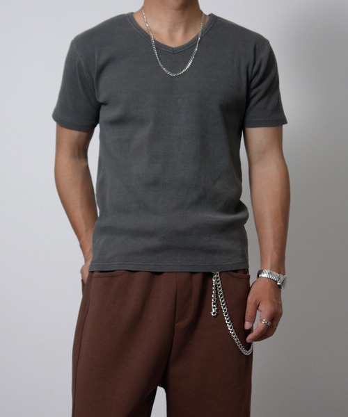NYLAUS(ナイラス)の「【NYS】ヴィンテージ テレコ Vネック 半袖Tシャツ 無地(Tシャツ/カットソー・メンズ・ブラウン/チャコール・L/M/S)」の9枚目の写真