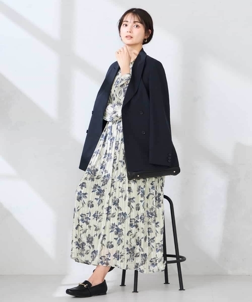 a.v.v(アーヴェヴェ)の「【洗える/UVカット】リネンライクストレッチダブルブレストジャケット(テーラードジャケット・レディース・グレー/ネイビー・40/38/36)」の13枚目の写真