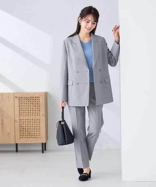 a.v.v(アーヴェヴェ)の「【洗える/UVカット】リネンライクストレッチダブルブレストジャケット(テーラードジャケット・レディース・グレー/ネイビー・40/38/36)」の17枚目の写真