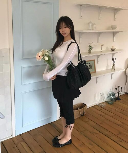 Miseki SEOUL（ミセキソウル）の「Layered line sheer long sleeve WHITE（Tシャツ/カットソー・レディース・その他・1/2）」の4枚目の写真