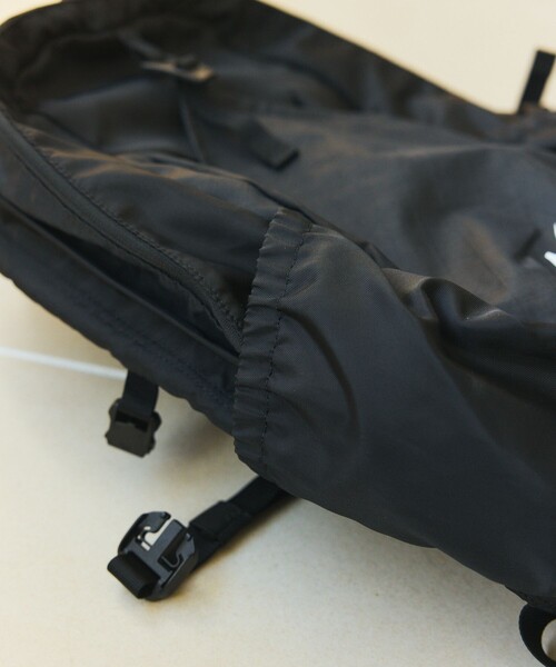 NANGA（ナンガ）の「NANGA/ナンガ ECOPAK UR BACKPACK バックパック（バックパック/リュック・メンズ・オリーブ/ブラック・ONE SIZE）」の7枚目の写真