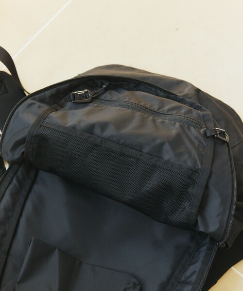 NANGA（ナンガ）の「NANGA/ナンガ ECOPAK UR BACKPACK バックパック（バックパック/リュック・メンズ・オリーブ/ブラック・ONE SIZE）」の11枚目の写真