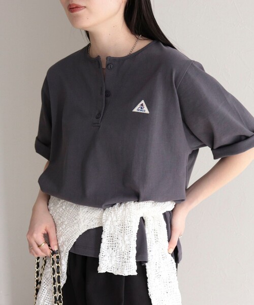 fredy emue（フレディエミュ）の「【GEVACO/ゲバコ】別注レディースヘンリーネックTシャツ（Tシャツ/カットソー・レディース・ミント/チャコールグレー/オフホワイト/ライトグレー・38）」の3枚目の写真