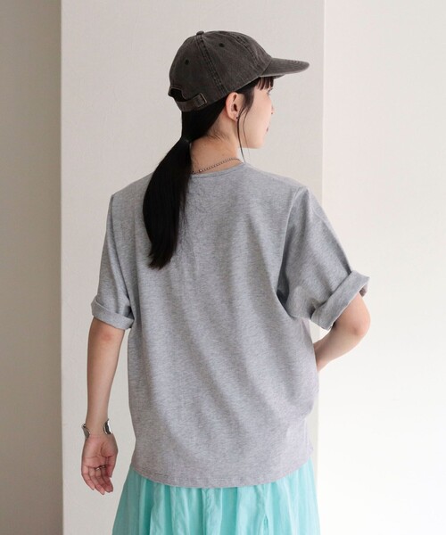 fredy emue（フレディエミュ）の「【GEVACO/ゲバコ】別注レディースヘンリーネックTシャツ（Tシャツ/カットソー・レディース・ミント/チャコールグレー/オフホワイト/ライトグレー・38）」の11枚目の写真