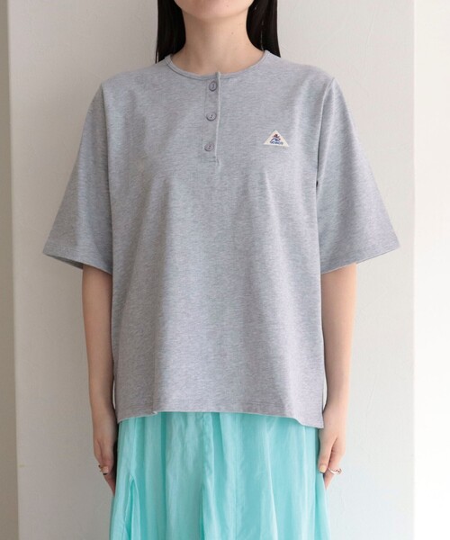 fredy emue（フレディエミュ）の「【GEVACO/ゲバコ】別注レディースヘンリーネックTシャツ（Tシャツ/カットソー・レディース・ミント/チャコールグレー/オフホワイト/ライトグレー・38）」の12枚目の写真