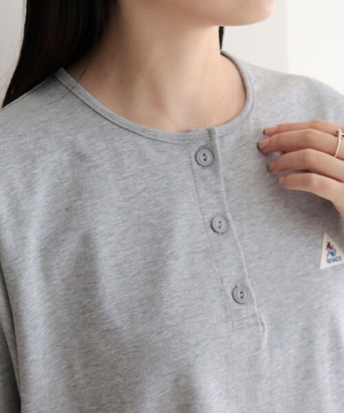 fredy emue（フレディエミュ）の「【GEVACO/ゲバコ】別注レディースヘンリーネックTシャツ（Tシャツ/カットソー・レディース・ミント/チャコールグレー/オフホワイト/ライトグレー・38）」の15枚目の写真