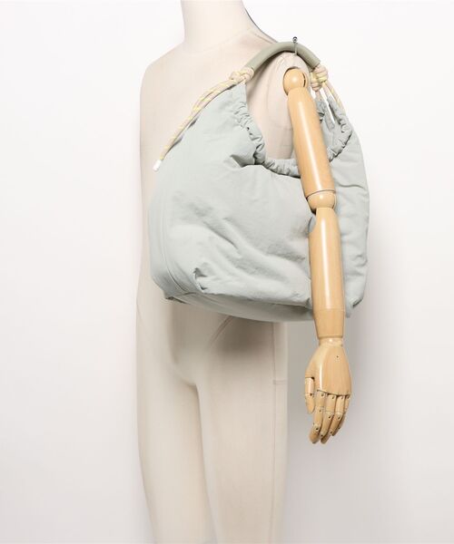 go slow caravan（ゴースローキャラバン）の「F/CE./エフシーイー　PAPER NYLON SHOULDER TOTE 15L（ショルダーバッグ・メンズ・ミント・FREE）」の16枚目の写真