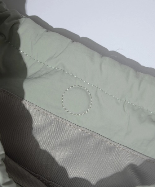 go slow caravan（ゴースローキャラバン）の「F/CE./エフシーイー　PAPER NYLON SHOULDER TOTE 15L（ショルダーバッグ・メンズ・ミント・FREE）」の11枚目の写真