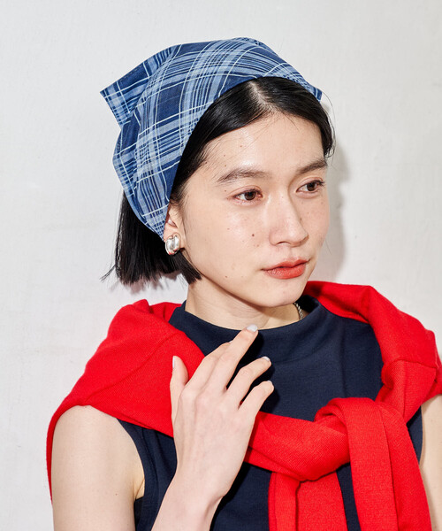 FREAK'S STORE（フリークスストア）の「シアー三角 ヘアバンド（ヘアバンド・レディース・ブルー/ナチュラル/ホワイト・ONE SIZE）」の17枚目の写真