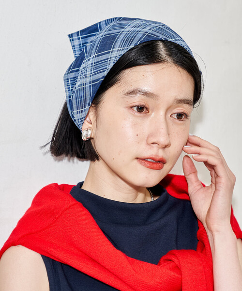 FREAK'S STORE（フリークスストア）の「シアー三角 ヘアバンド（ヘアバンド・レディース・ブルー/ナチュラル/ホワイト・ONE SIZE）」の18枚目の写真