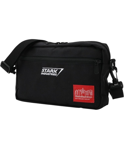 MARVEL（マーベル）の「【 MARVEL 】 スターク・インダストリーズ マンハッタンポーテージ ショルダーバッグ 26S3（ショルダーバッグ・レディース・ブラック・FREE）」の2枚目の写真