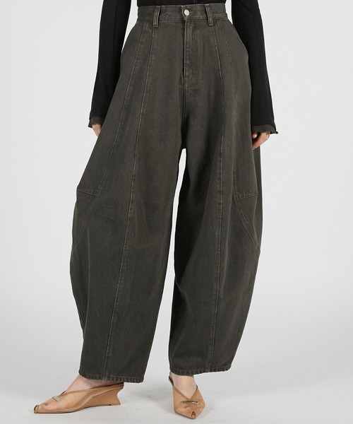 PRANK PROJECT(プランクプロジェクト)の「【2026Summer Pre-Order】スーパーコクーンデニムパンツ / Super Cocoon Denim Pants(デニムパンツ・レディース・ブルー/オリーブ・34/36/38)」の21枚目の写真