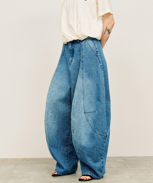 PRANK PROJECT(プランクプロジェクト)の「【2026Summer Pre-Order】スーパーコクーンデニムパンツ / Super Cocoon Denim Pants(デニムパンツ・レディース・ブルー/オリーブ・34/36/38)」の18枚目の写真